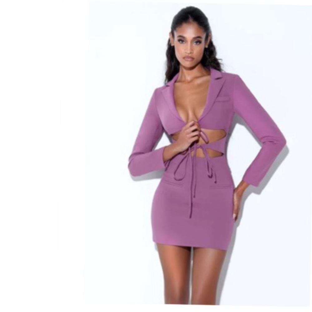 Wynn Mauve Lace Up Cutout Long Sleeve Dress